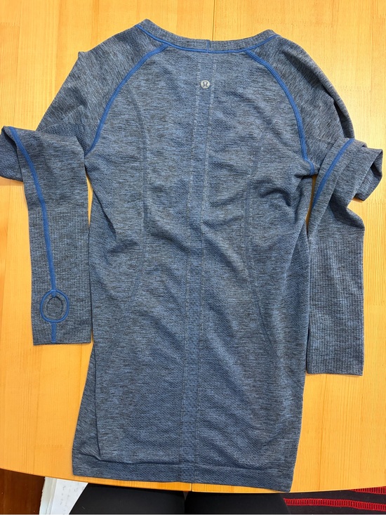 lululemon Tops - Lululemon original swiftly tech